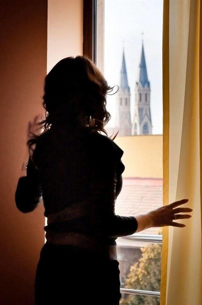 Târgu-Mureş Hotel Perla מראה חיצוני תמונה